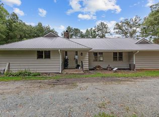 368 Soggy Bottom Ln, Carthage, NC 28327
