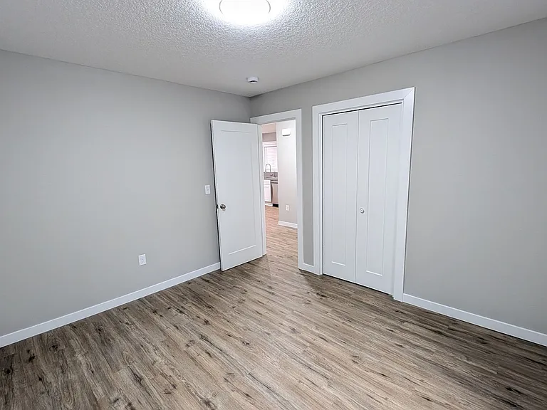 1660 SE Oak Grove Blvd — Photo 19