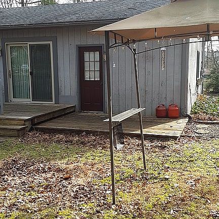 5th image of 2613 Rising Hill Dr