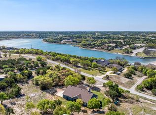 1445 Lakeside Dr, Bluff Dale, TX 76433