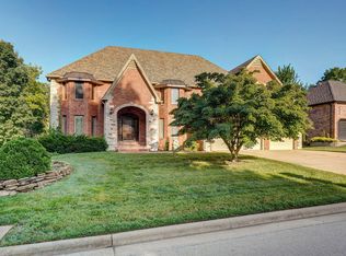 4963 S Glenhaven Ave, Springfield, MO 65804