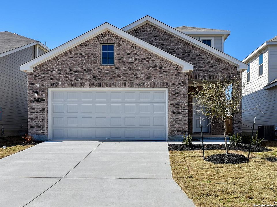 1st image of 7711 Birch Hollow