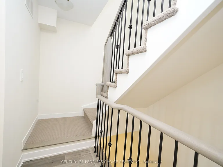 1695 Dersan St #302 — Photo 19