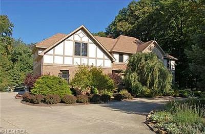 2nd image of 30597 Stillwater Ln
