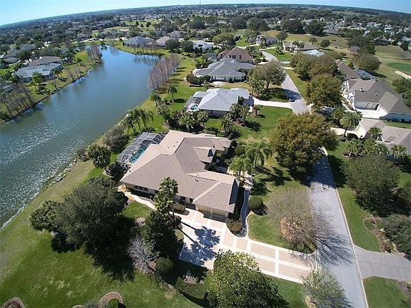 3rd image of 1651 Saint James Cir