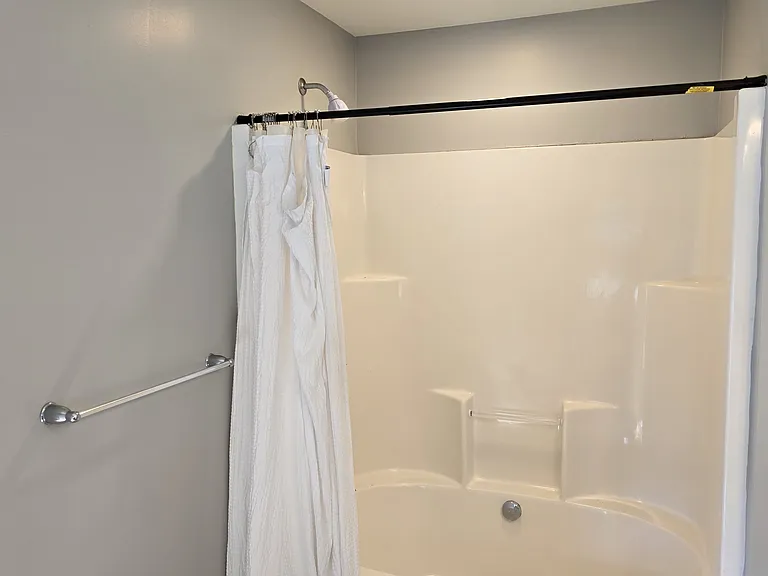 2933 Stratford Way — Photo 12