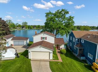 3733 S Woodland Dr, Highland, MI