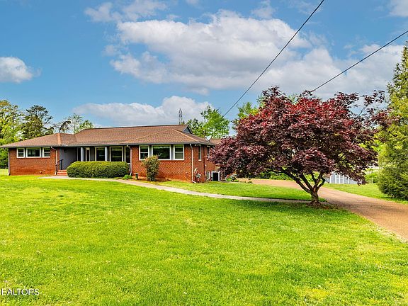 4th image of 6905 Lark Ln