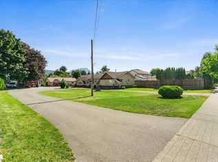45240 S Sumas Rd, Chilliwack, BC V2R1W9