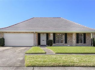 105 S Randall Ct, Gretna, LA 70053