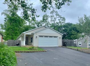 5002 W Orchard Dr, McHenry, IL 60050