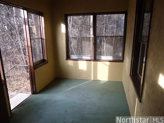 2nd image of 214 Vincent Ave N