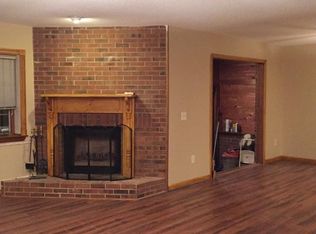 168 Dusky Ln, Suffield, CT 06078