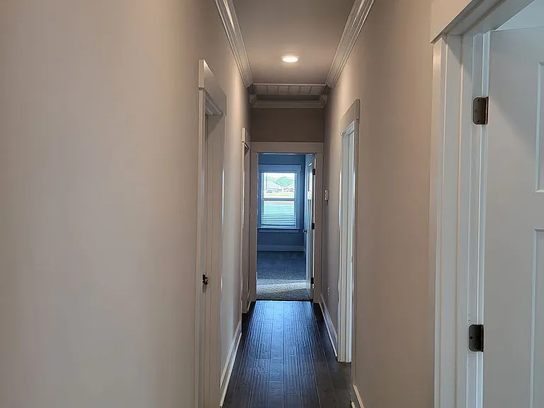 124 Keller Dr — Photo 8