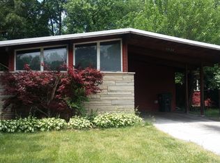 3006 E Poplar Ln, Crete, IL 60417