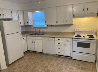 6026 Suzanne Dr, Toledo, OH 43612