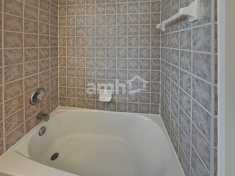 240 Sweetbrier Branch Ln — Photo 16