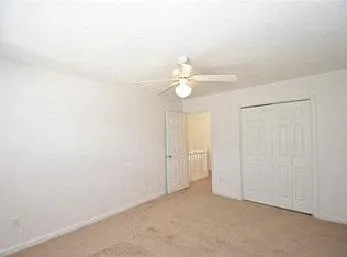 111 S Springview Dr — Photo 14