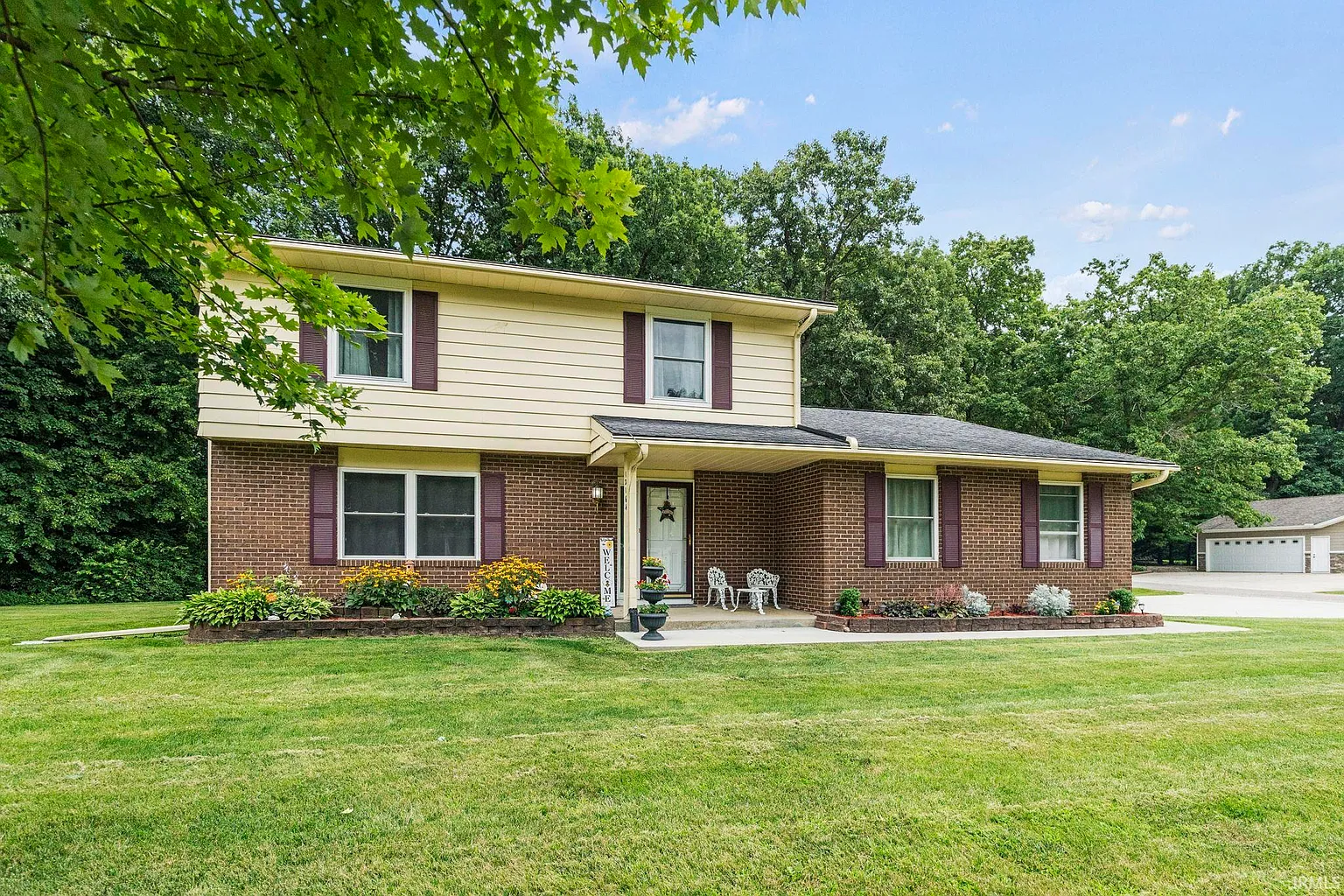 12164 N Woodland Acres Dr photo 1