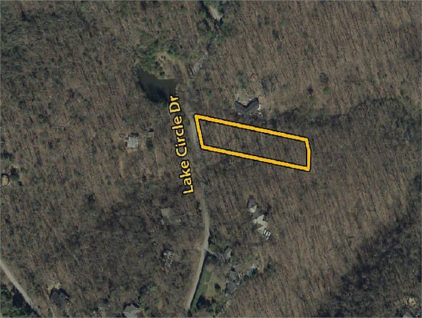 1st image of 300 Lake Circle Dr