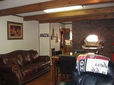 4th image of 923 Owen Dr