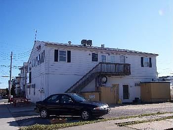 2nd image of 5900 Landis Ave