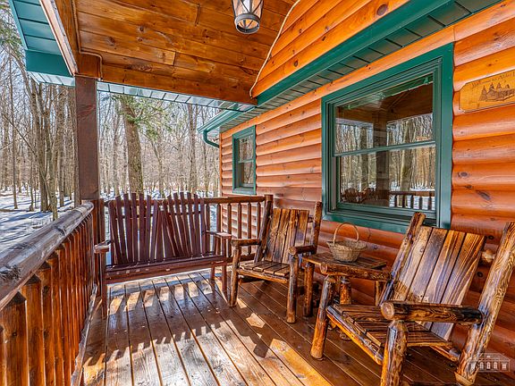 3rd image of 163 Callahan Rd