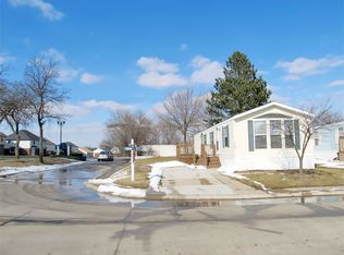 16103 Normandy St, Clinton Township, MI 48038