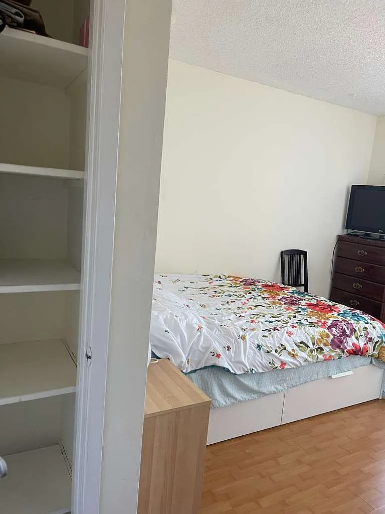 3 bed, 1.5 bath, 1190 sqft, $850 — Photo 4
