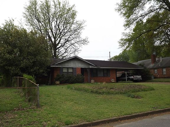 3rd image of 1525 Lehr Dr