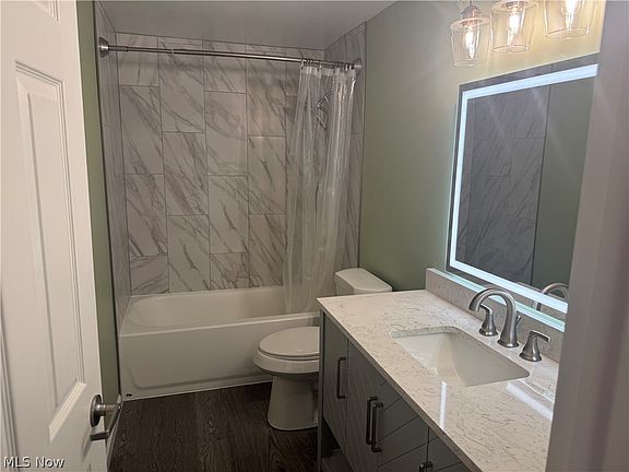 5th image of 24620 Clareshire Dr #3A