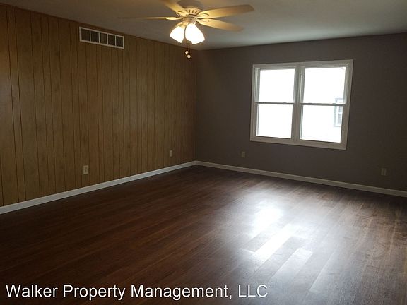 3rd image of 1418 Craig Ave
