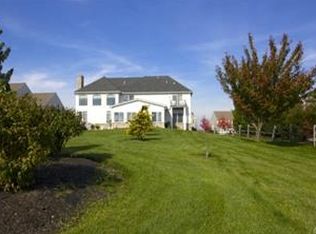 5526 Summit St, Whitehall, PA 18052