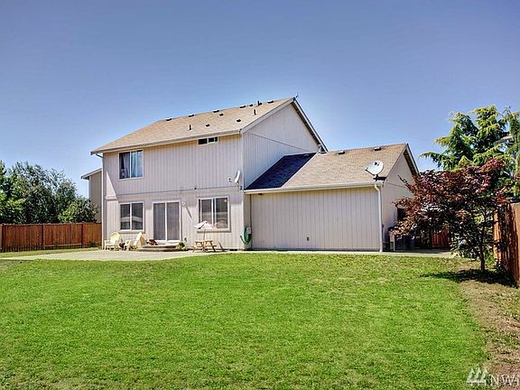 5th image of 8518 203rd Street Ct E