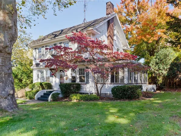 841 Highland Rd, Sharon, PA 16146