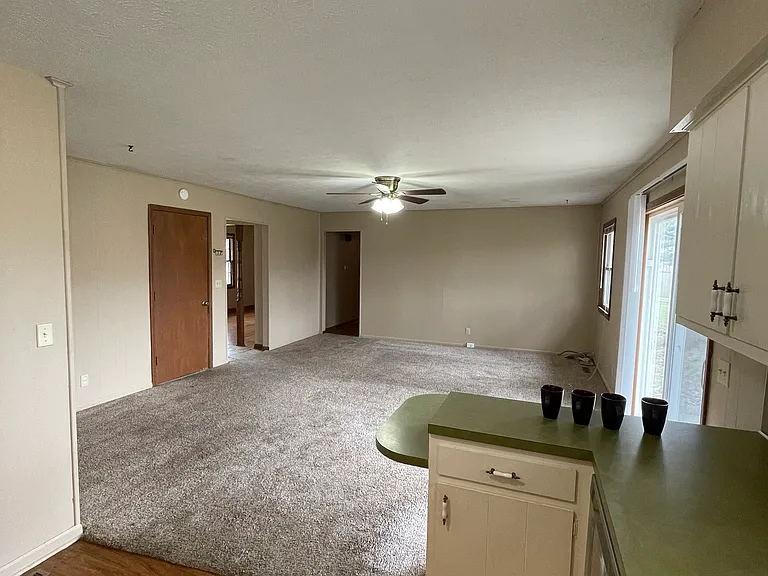 1333 S Ventura Ave — Photo 7