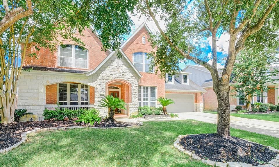 1st image of 14015 Fosters Creek Dr