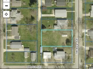 328 7th Ave SE, Oelwein, IA 50662