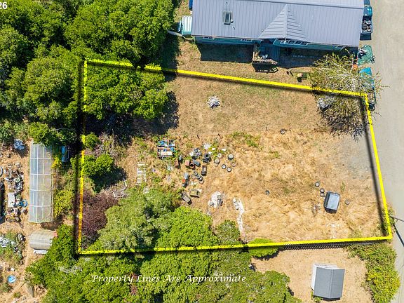 3rd image of 245 Hall Ln