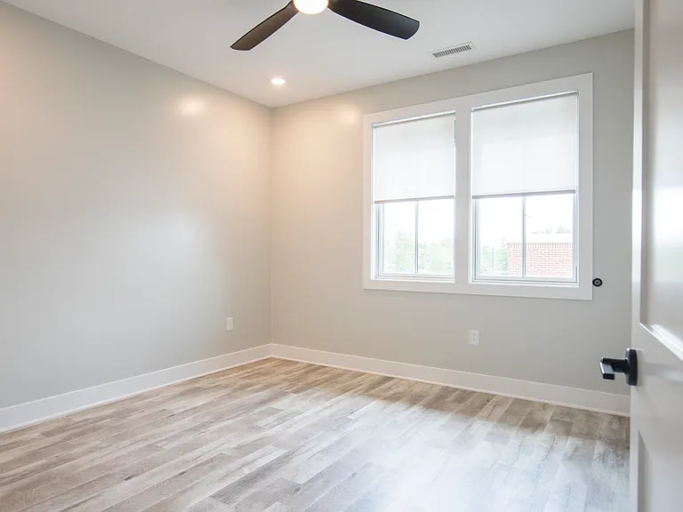 525 Ridge Street — Photo 33