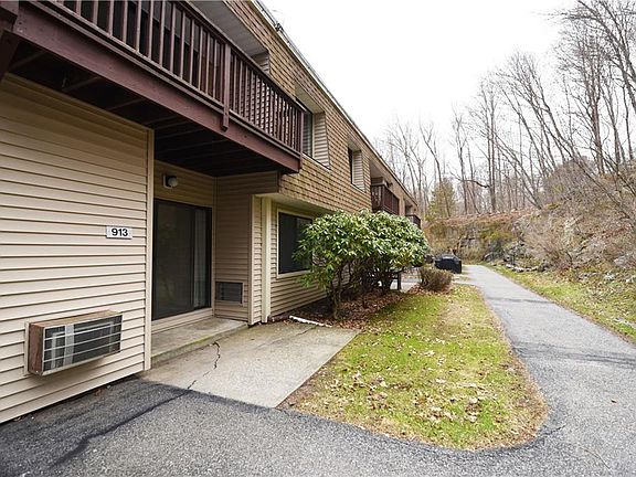 3rd image of 913 Vista On The Lk