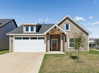 505 Southern Dr, Sherman, TX 75092