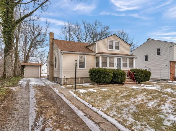 971 E 332nd St, Eastlake, OH 44095