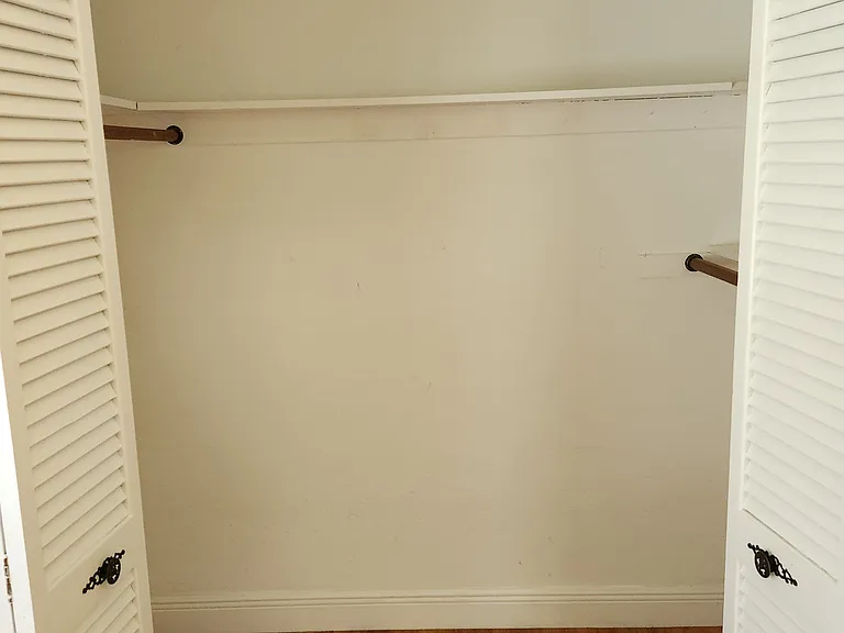 531 Oriole Ave — Photo 8
