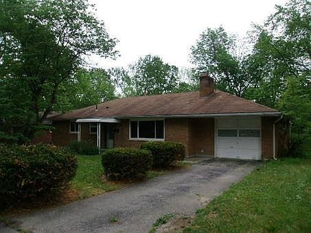 1st image of 304 W Sherry Dr