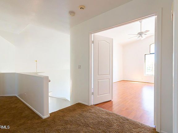 5th image of 2261 W Redwood Dr