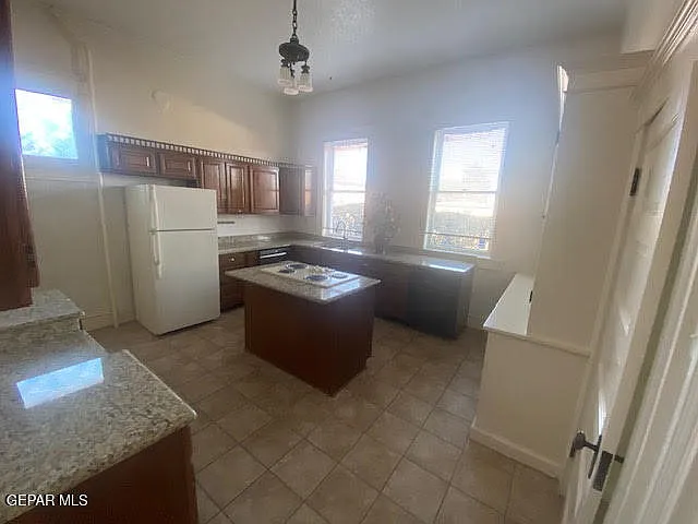 321 W Rio Grande Ave — Photo 29