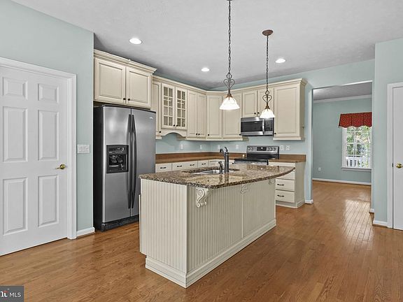 4th image of 23134 Clover Ridge Ln