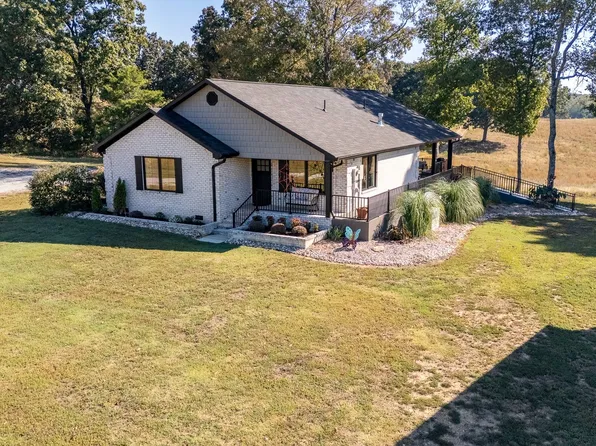 36 Watson Ln, Lawrenceburg, TN 38464