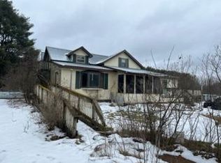 W5461 County Rd E, Westfield, WI 53964